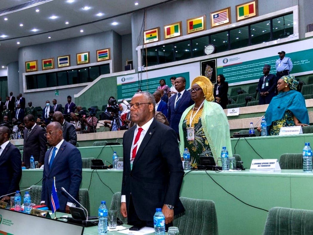 ECOWAS holds emergency session urging coup nations not to withdraw